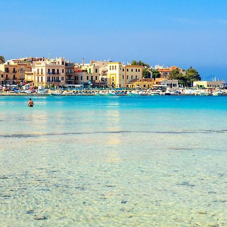 Casa Mandorlo A Mondello Lägenhet Exteriör bild